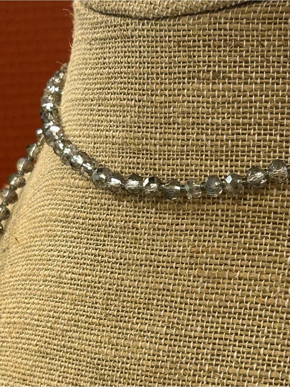 Stunning silver metallic glass crystal tasseled lariat scarf necklace